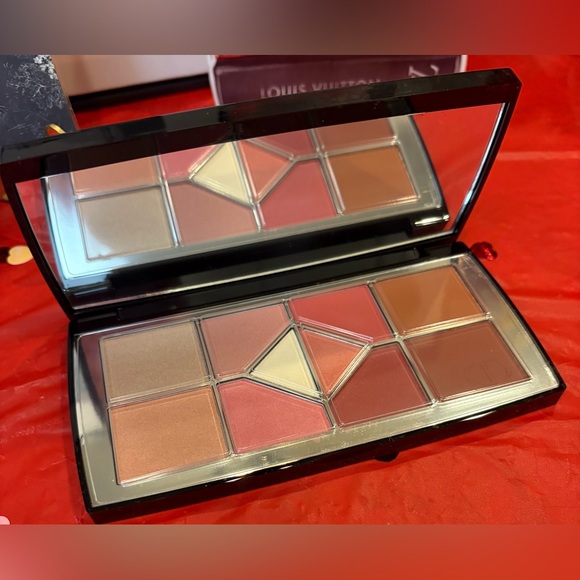 CHRISTIAN DIOR Toile De Jouy Notebook & CHRISTIAN DIOR Eyeshadow Pallet both NIP - Picture 4 of 5